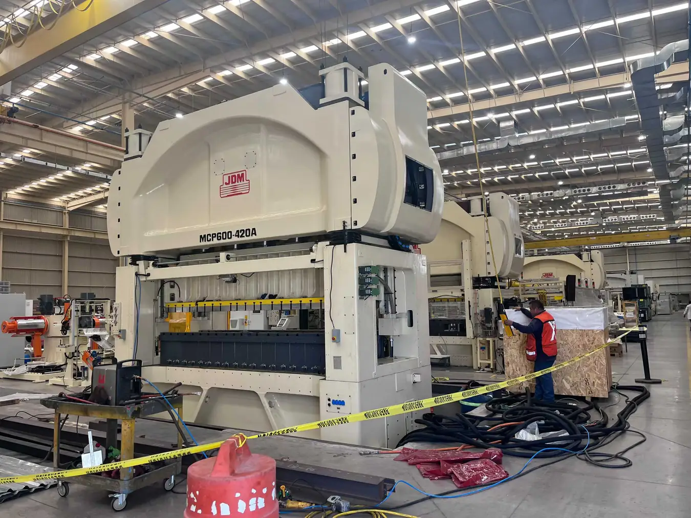 Proyecto HENLI en México con línea rápida para laminaciones de motor