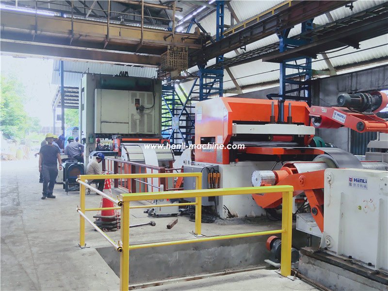 Línea para prensa: detalle técnico del producto
