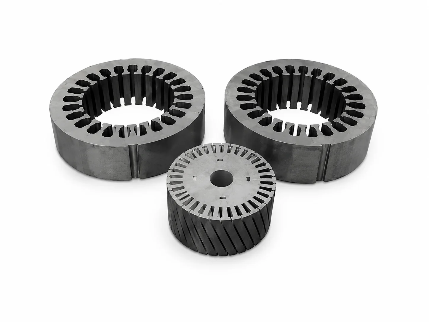 Conjunto apilado de laminaciones de estator y rotor